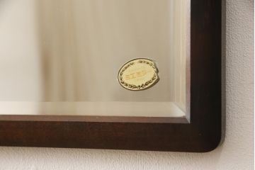 中古　北海道民芸家具　シンプルなデザインがお部屋に取り入れやすいウォールミラー(壁掛け鏡)(R-055216)