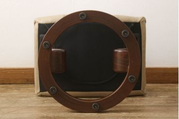 中古　美品　EKORNES(エコーネス)　Mayfair(メイフェア)　本革　極上のくつろぎの時間を演出するストレスレスチェア(M)+オットマンセット(アームチェア、リクライニングチェア、椅子、レザー)(定価約30万円)(R-055223)