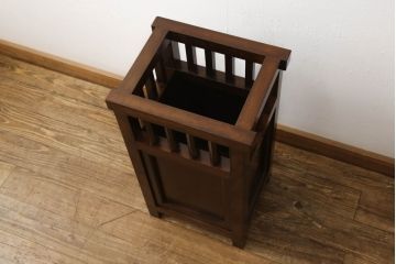 中古　美品　松本民芸家具　直線的なデザインが端正な印象の傘立て(カサ立て、スタンド)(R-055226)