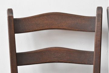 中古　永田良介商店　神戸洋家具　落ち着きのあるシックな佇まいが魅力のラダー型食堂椅子2脚セット(ダイニングチェア、ラダーバックチェア、ワークチェア、椅子)(R-055250)