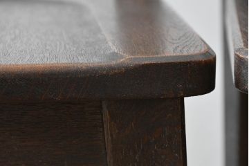 中古　永田良介商店　神戸洋家具　落ち着きのあるシックな佇まいが魅力のラダー型食堂椅子2脚セット(ダイニングチェア、ラダーバックチェア、ワークチェア、椅子)(R-055250)