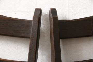中古　永田良介商店　神戸洋家具　落ち着きのあるシックな佇まいが魅力のラダー型食堂椅子2脚セット(ダイニングチェア、ラダーバックチェア、ワークチェア、椅子)(R-055251)