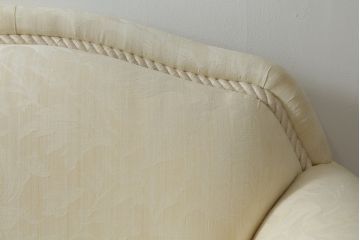 中古　展示品　超美品　最高級!　サァラ麻布取り扱い　bedding　POLTRONA　エレガントな1人掛けソファ(定価約110万円)(R-055252)