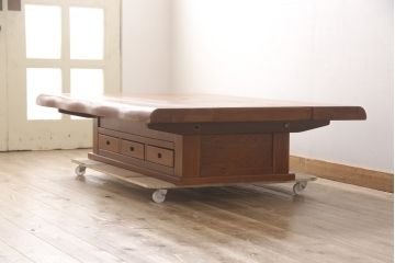 中古　民芸家具　特大　総ケヤキ材　和の趣溢れる囲炉裏テーブル(火鉢、座卓、ローテーブル)(R-055261)