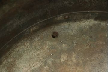和製アンティーク　古美術　時代物　厚手　むらし銅　特大!直径約60cm　珍しいサイズ感が魅力的な大火鉢(火鉢)(R-055275)