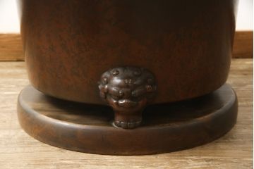 和製アンティーク　古美術　時代物　厚手　むらし銅　特大!直径約60cm　珍しいサイズ感が魅力的な大火鉢(火鉢)(R-055275)