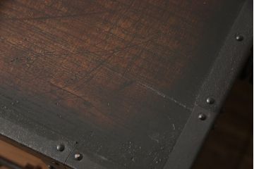 和製アンティーク　総欅材　半櫃(ハンガイ)　酒田製　厚手金具が目を惹く船箪笥(衣装箪笥、引き出し、チェスト、欅箪笥)(R-055282)