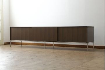 中古　美品　B&B　イタリア　DOMUS(ドムス)　スタイリッシュなデザインでモダンな空間を演出する特大サイズのテレビボード(テレビ台、リビングボード、ローボード)(定価約190万円)(R-055283)
