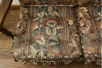 中古　美品　飛騨産業　キツツキ　穂高シリーズ　絵画のようなファブリックが素敵な3人掛けソファ(アームソファ)(R-055301)