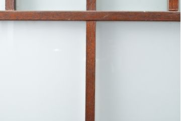 アンティーク建具　昭和中期　レトロな雰囲気と温かみのある色合いが魅力のガラス戸1枚(引き戸)(R-055311)