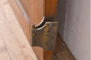 和製アンティーク　タモ材　木目の味わいをお楽しみいただけるドア1枚(扉、建具)(R-055312)