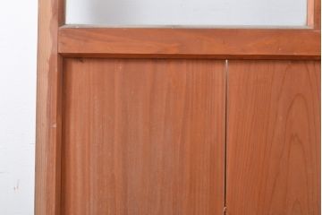 アンティーク建具　昭和初期　素朴な風合いでレトロな雰囲気を高めるガラス戸1枚(引き戸)(R-055316)