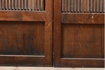 アンティーク建具　大正期　幅狭　整然と並ぶ縦格子が繊細で美しい裏障子付き格子戸4枚セット(引き戸)(R-055317)