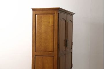 中古　美品　横浜ダニエル(daniel)　アーリーアメリカン　A-102型和タンス(定価約150万円)(引き出し、衣装盆、和箪笥、衣装箪笥、着物箪笥)(R-055320)