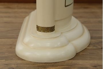 中古　イタリア輸入家具　　ロココ調　エレガントな佇まいが魅力的なダイニングテーブル(食卓、4人掛け、四人掛け)(R-055324)