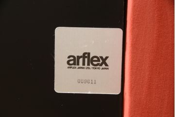 中古　arflex(アルフレックス)　FELIX(フェリックス)　Burkhard Vogtherr(バークハード・フォクトヘル)　レッドカラーが空間のアクセントになる2人掛けソファ(二人掛け、2P)(定価約45万円)(R-055351)