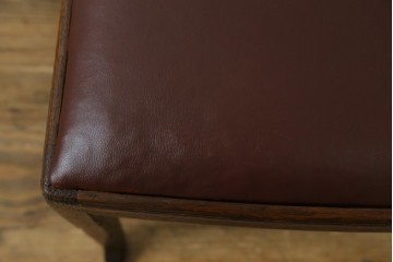 イギリスアンティーク　脚元のカーブがチャームポイント!　オーク材のシンプルチェア　(R-055353)