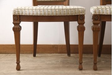 中古　超美品　DREXEL HERITAGE(ドレクセルヘリテイジ)　上品な雰囲気漂うダイニングチェア2脚セット(2脚定価 約70万円)(椅子、イス)(R-055374)