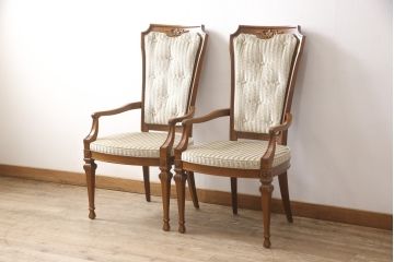 中古　超美品　DREXEL HERITAGE(ドレクセルヘリテイジ)　上品な雰囲気漂うダイニングチェア2脚セット(アームチェア、椅子、イス)(R-055376)