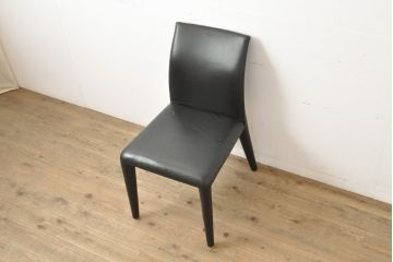 中古　美品　B&B　イタリア　MARIO BELLINI(マリオ・ベリーニ) VOL AU VENT(ヴォロ ヴァン)　モダンでスタイリッシュな空間づくりにおすすめのレザーチェア(椅子、ダイニングチェア)(定価約23万円)(R-055391)