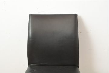 中古　美品　B&B　イタリア　MARIO BELLINI(マリオ・ベリーニ) VOL AU VENT(ヴォロ ヴァン)　モダンでスタイリッシュな空間づくりにおすすめのレザーチェア(椅子、ダイニングチェア)(定価約23万円)(R-055391)