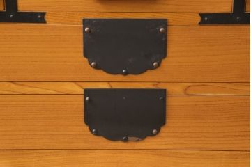 和製ビンテージ　信州民芸家具　ケヤキ材　A型　刀箪笥(テレビ台、ローボード、ヴィンテージ、引き出し、チェスト)(R-055396)