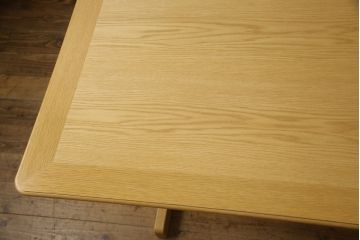 中古　希少　絶版品　オーク材　CONDE　HOUSE(カンディハウス)　アルプ　LD スタイリッシュなデザインが魅力のT脚テーブル(ダイニングテーブル、4人掛け)(定価約15万円)(R-055397)