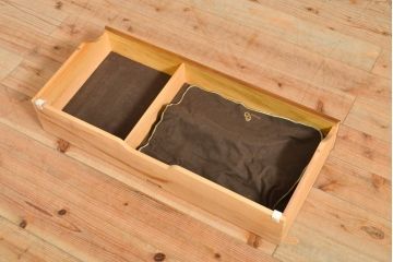 中古　美品　DREXEL HERITAGE(ドレクセルヘリテイジ)　細部まで凝ったつくりが美しいサイドボード(収納棚、戸棚、サーバー、カウンターテーブル)(R-055403)