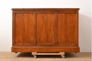 中古　美品　DREXEL HERITAGE(ドレクセルヘリテイジ)　細部まで凝ったつくりが美しいサイドボード(収納棚、戸棚、サーバー、カウンターテーブル)(R-055403)