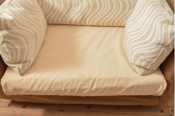 中古　arflex(アルフレックス)　A SOFA(エー・ソファ)　カバー付き　ナチュラルな色合いがかわいらしい1.5人掛けソファ(定価約30万円)(一人掛けソファ、アームチェア)(R-055404)