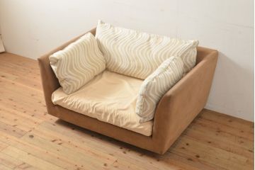 中古　arflex(アルフレックス)　A SOFA(エー・ソファ)　カバー付き　ナチュラルな色合いがかわいらしい1.5人掛けソファ(定価約30万円)(一人掛けソファ、アームチェア)(R-055404)
