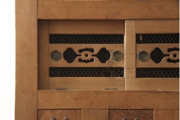 和製アンティーク　古い時代の味わいがお楽しみいただける三尺水屋箪笥サイドボード(収納棚、戸棚、キャビネット、食器棚)(R-055419)