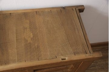 和製アンティーク　古い時代の味わいがお楽しみいただける三尺水屋箪笥サイドボード(収納棚、戸棚、キャビネット、食器棚)(R-055420)