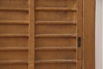 和製アンティーク　古い時代の味わいがお楽しみいただける三尺水屋箪笥サイドボード(収納棚、戸棚、キャビネット、食器棚)(R-055420)