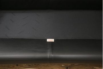 中古　美品　Cassina(カッシーナ)　MARALUNGA(マラルンガ)　本革(レザー)　ブラックカラーが高級感を高める2人掛けソファ(2P、二人掛け)(定価約180万円)(R-055426)