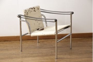 中古　超美品　Cassina(カッシーナ)　ル・コルビュジエ　仔牛毛皮　LC1スリングチェア(アームチェア、椅子)(定価約48万円)(R-055427)