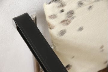 中古　超美品　Cassina(カッシーナ)　ル・コルビュジエ　仔牛毛皮　LC1スリングチェア(アームチェア、椅子)(定価約48万円)(R-055427)