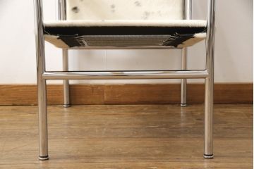 中古　超美品　Cassina(カッシーナ)　ル・コルビュジエ　仔牛毛皮　LC1スリングチェア(アームチェア、椅子)(定価約48万円)(R-055427)