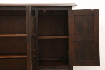 中古　美品　北海道民芸家具　クラシカルな雰囲気が魅力!落ち着きのある空間づくりにおすすめのサイドボード(キャビネット、収納棚、リビングボード、引き出し、チェスト)(R-055431)