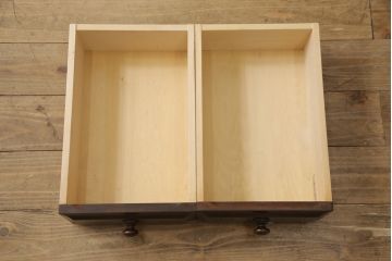 中古　美品　北海道民芸家具　クラシカルな雰囲気が魅力!落ち着きのある空間づくりにおすすめのサイドボード(キャビネット、収納棚、リビングボード、引き出し、チェスト)(R-055431)