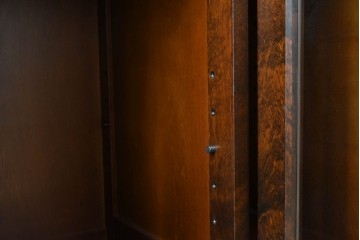 中古　北海道民芸家具　落ち着いた深みのある色合いが美しいサイドボード　(R-055433)