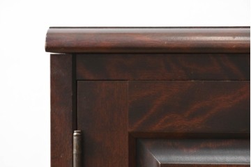中古　北海道民芸家具　落ち着いた深みのある色合いが美しいサイドボード　(R-055433)