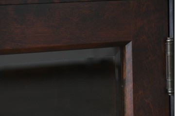 中古　北海道民芸家具　落ち着いた深みのある色合いが美しいサイドボード　(R-055433)