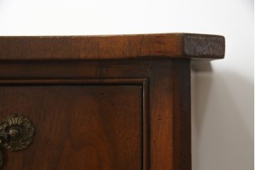 中古　DREXEL HERITAGE(ドレクセルヘリテイジ)　マホガニー材　気品ある佇まいが魅力的なチェスト(引き出し、サイドチェスト)(R-055434)