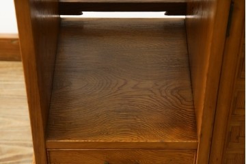 和製ヴィンテージ　民芸家具　屋久杉　矢筈網代(やはずあじろ)の扉が映える飾り棚　(R-055458)