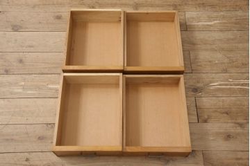 和製ビンテージ　民芸家具　上品な木味が魅力的な屋久杉製飾り棚(茶棚、戸棚、収納棚、ヴィンテージ)(R-055458)