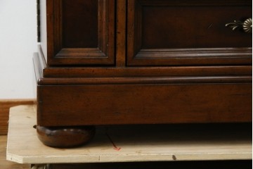 希少　中古　DREXEL HERITAGE(ドレクセルヘリテイジ)　クラシカルなデザインが魅力的なドレッサー　(R-055459)