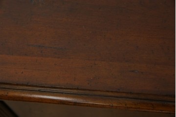 希少　中古　DREXEL HERITAGE(ドレクセルヘリテイジ)　クラシカルなデザインが魅力的なドレッサー　(R-055459)