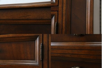 希少　中古　DREXEL HERITAGE(ドレクセルヘリテイジ)　クラシカルなデザインが魅力的なドレッサー　(R-055459)