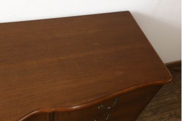 中古　美品　DREXEL HERITAGE(ドレクセルヘリテイジ)　Touraine(ツーレイン)　エレガントな雰囲気が魅力的なチェスト(サイドボード、引き出し)(定価約49万円)(R-055464)